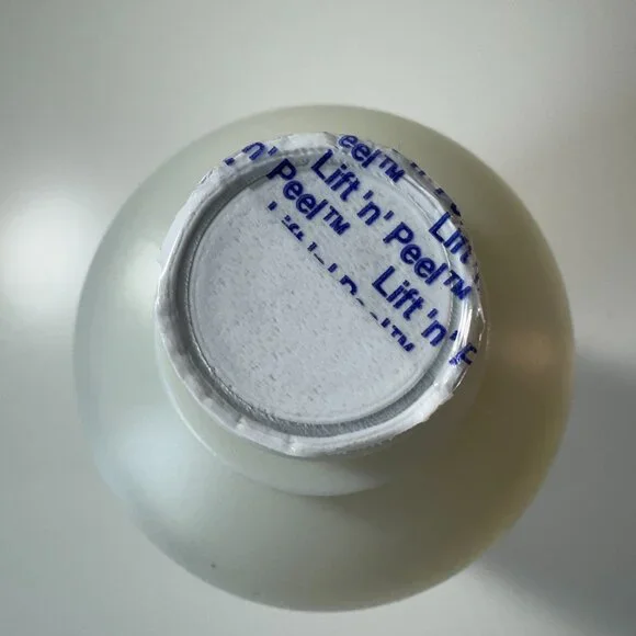 AVEDA Rosemary Mint Purifying Shampoo 33.8 Oz - Picture 2 of 3